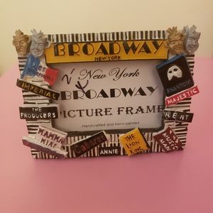 Broadway Newyork Frame
